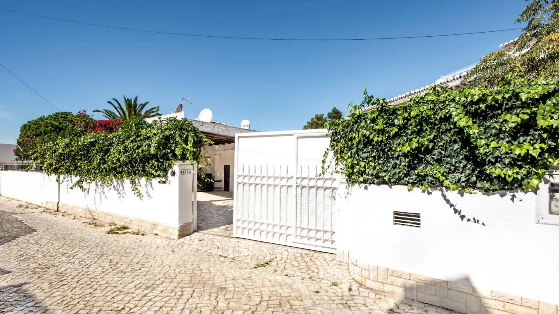 Villa Libertos V4 By Interhome Albufeira
